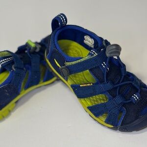 Keen kids, water shoe SZ 9 Blue/neon greenish yellow